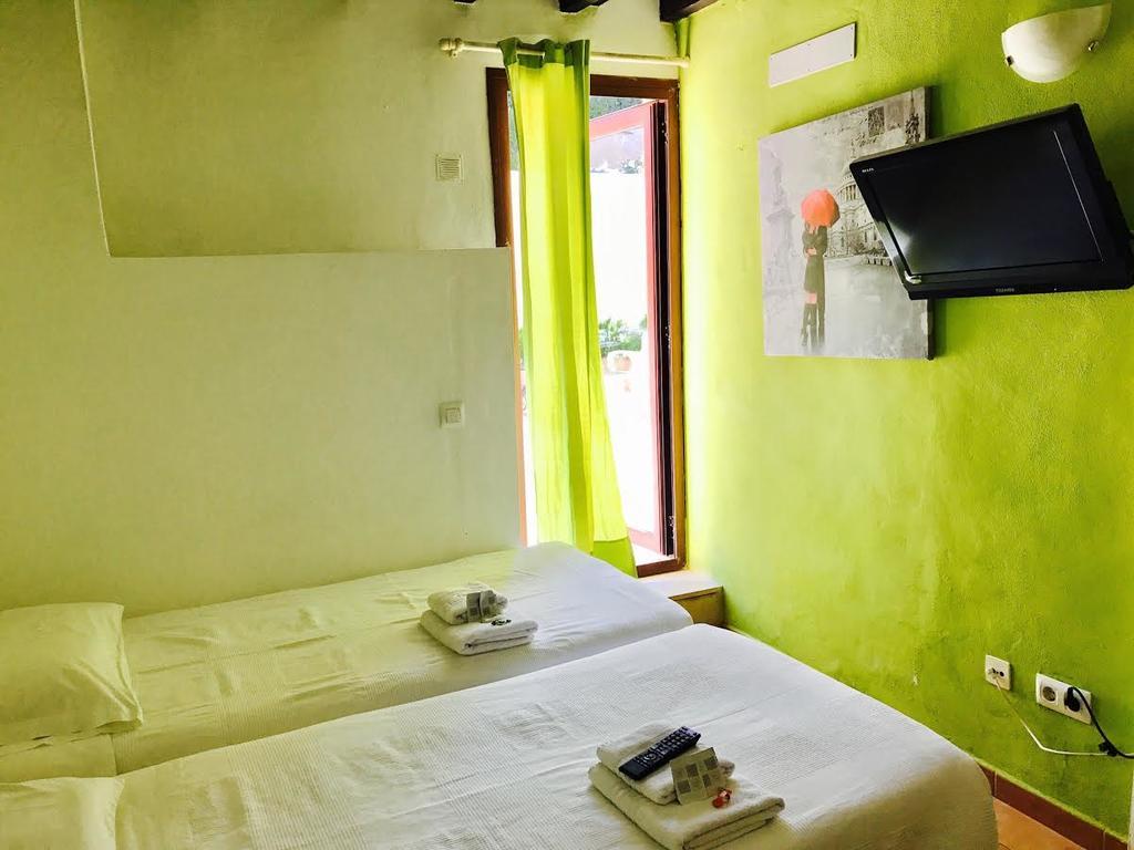 Albergue Juvenil New Age Hostel 팔마데마요르카 외부 사진